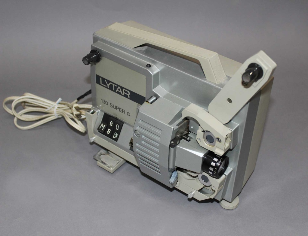 PET-003-02.jpg