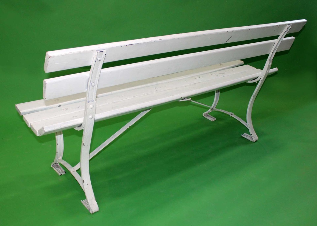PFB-006-02.jpg