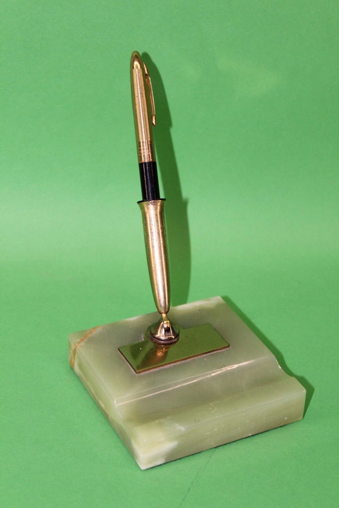 PMO-009-02.JPG