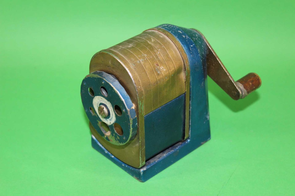 PMO-018-02.JPG