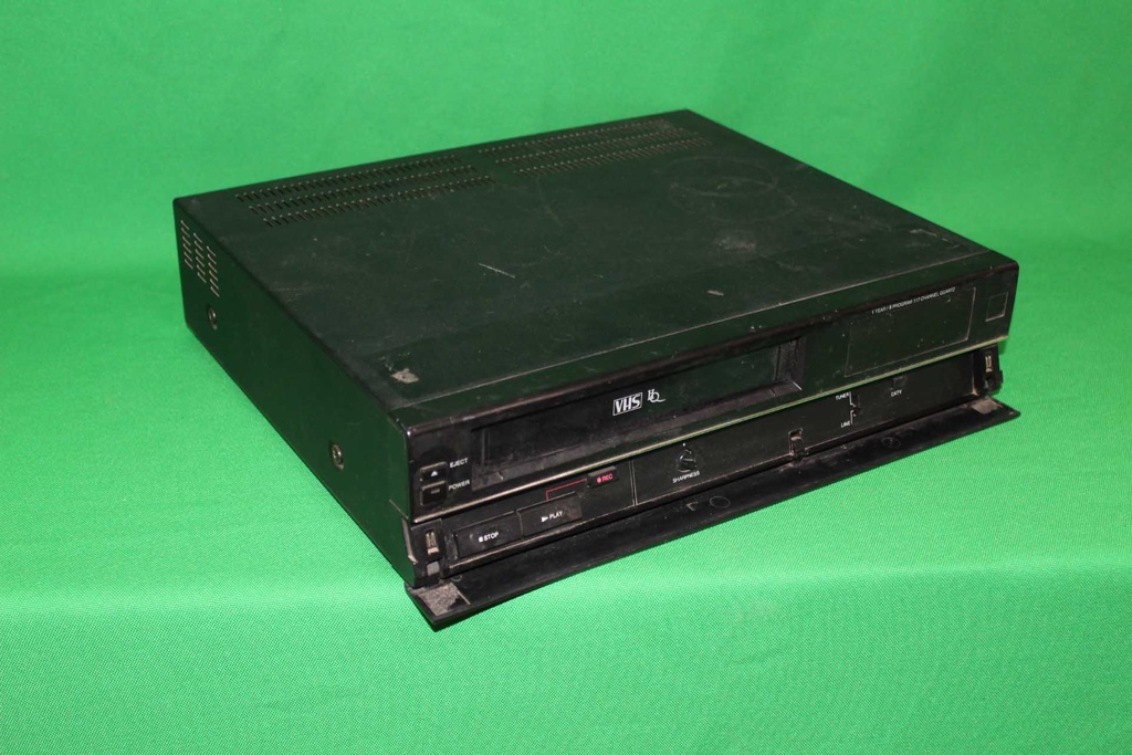 PET-008-02.JPG