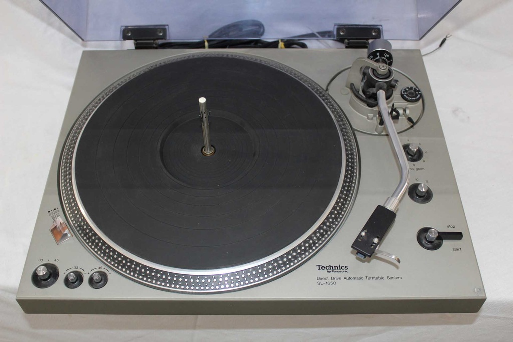 PER-065-03.JPG