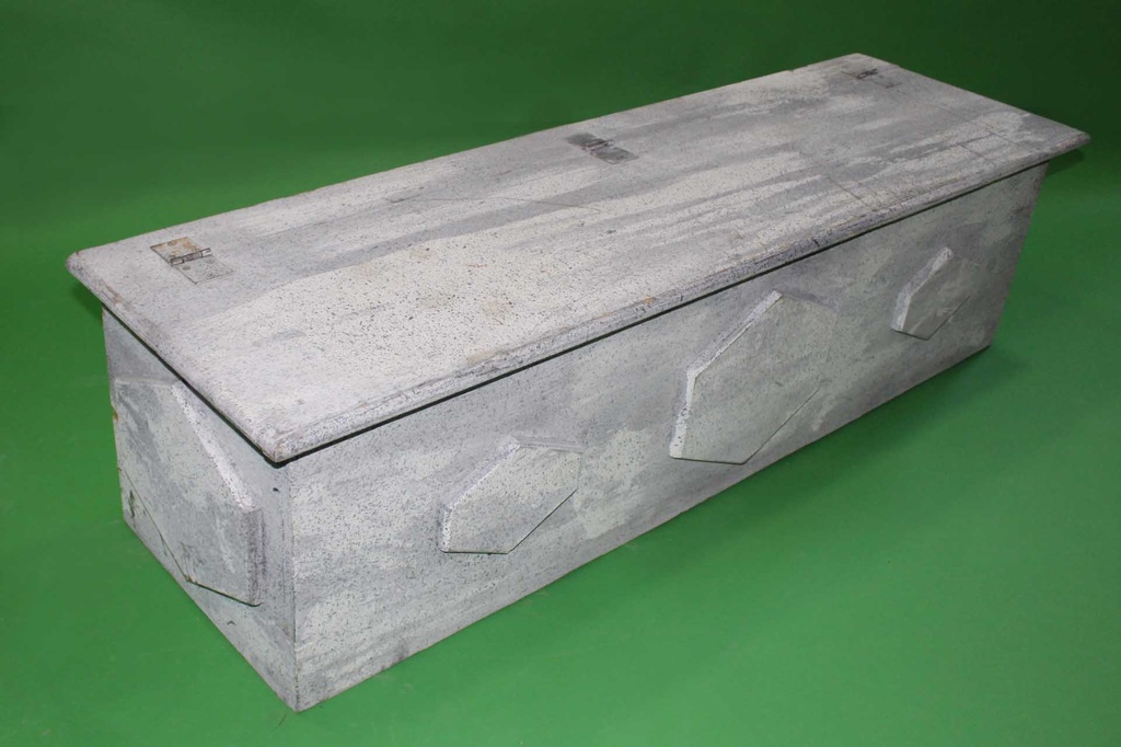 PFB-003-02.jpg
