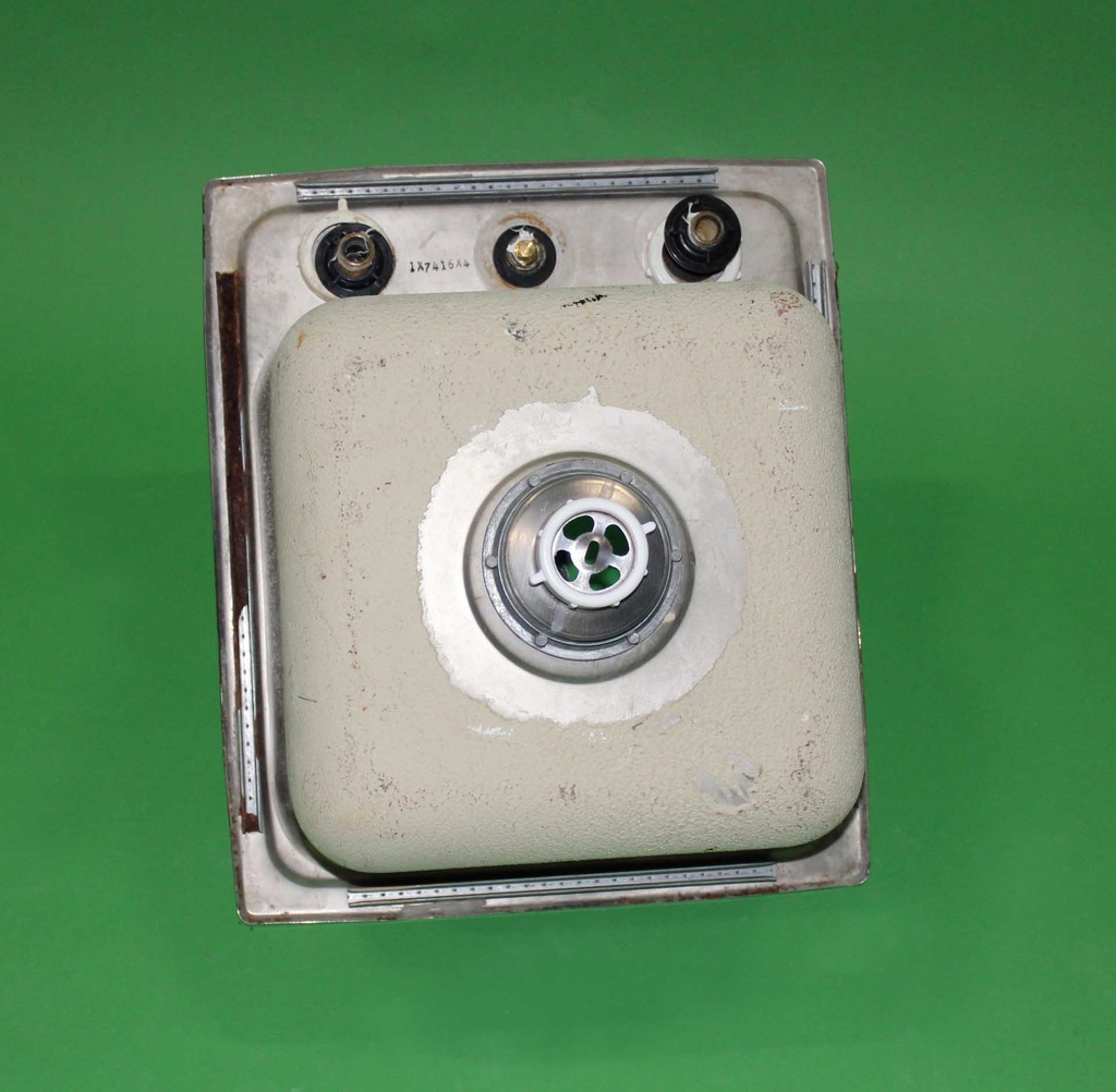 PFU-002-03.jpg