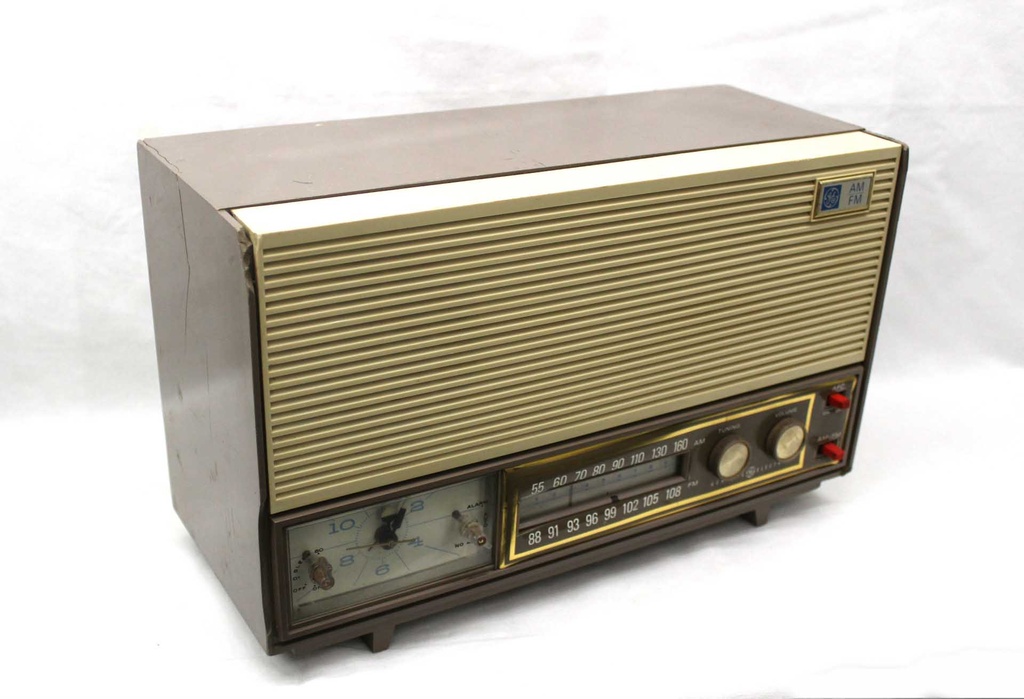 Alarm Clock Radio