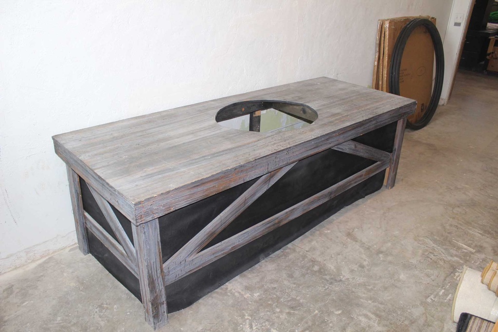  Melting Table