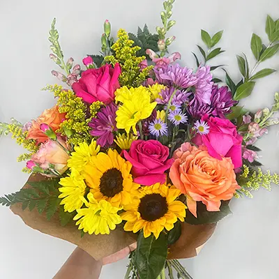 Grab&Go Deluxe Roses Plus Bouquet